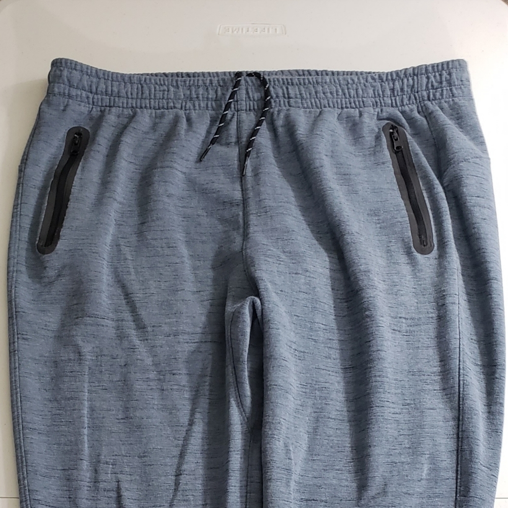 Dynamic Fleece Joggers